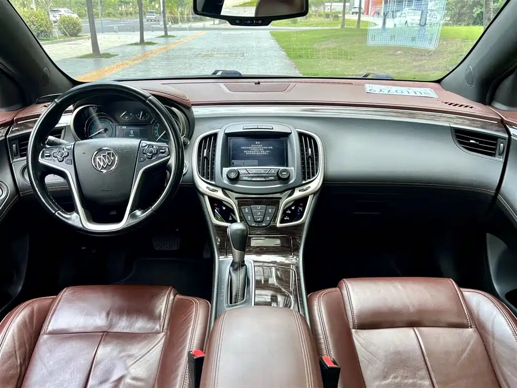 Buick LaCrosse 2015 — фото 8