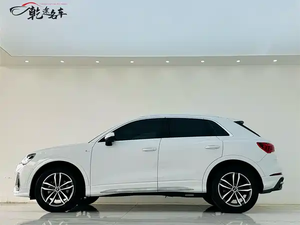 Audi Q3 2022