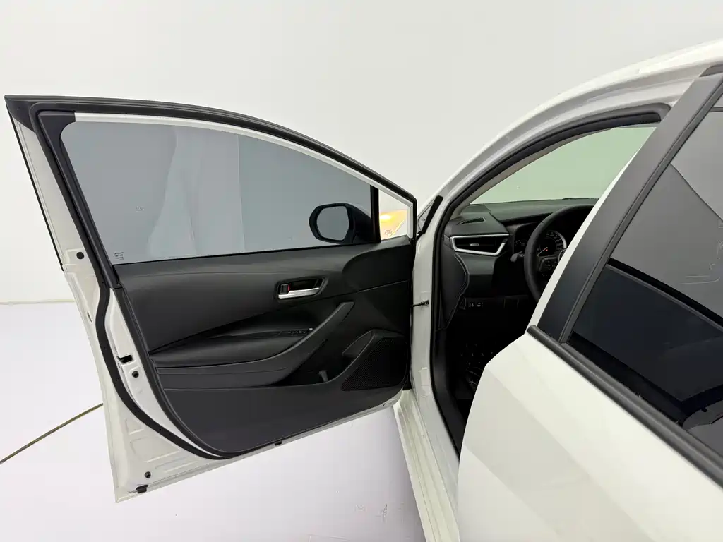 Toyota Corolla 2022 — фото 19