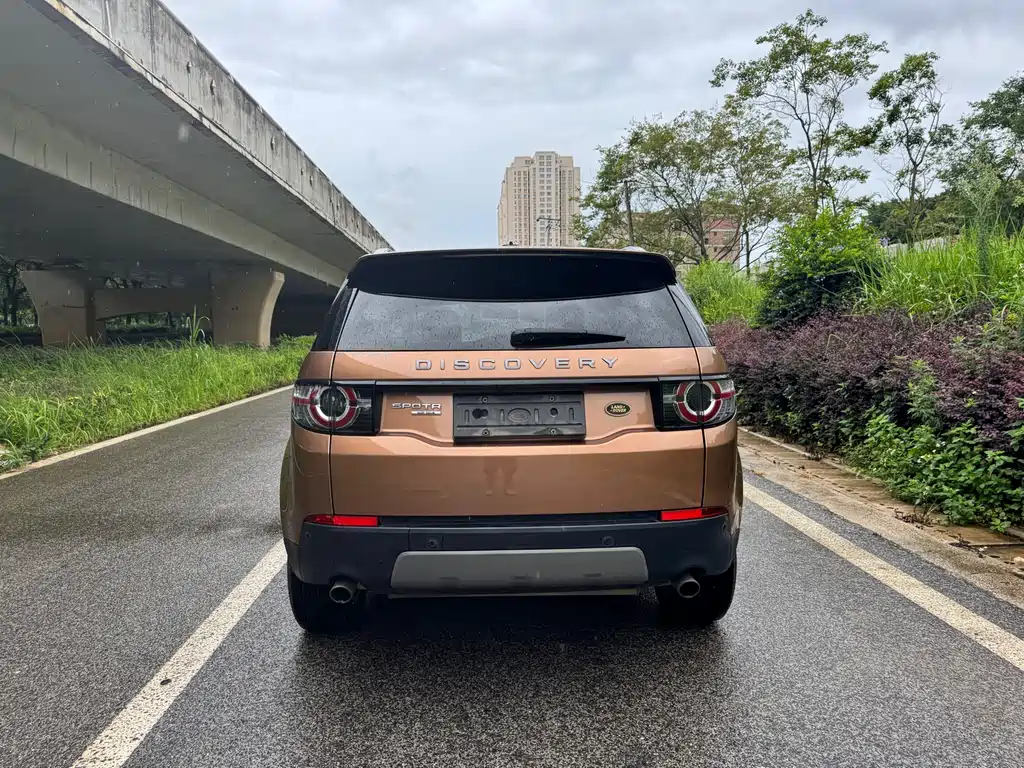 Land Rover Discovery Sport 2016 — фото 8