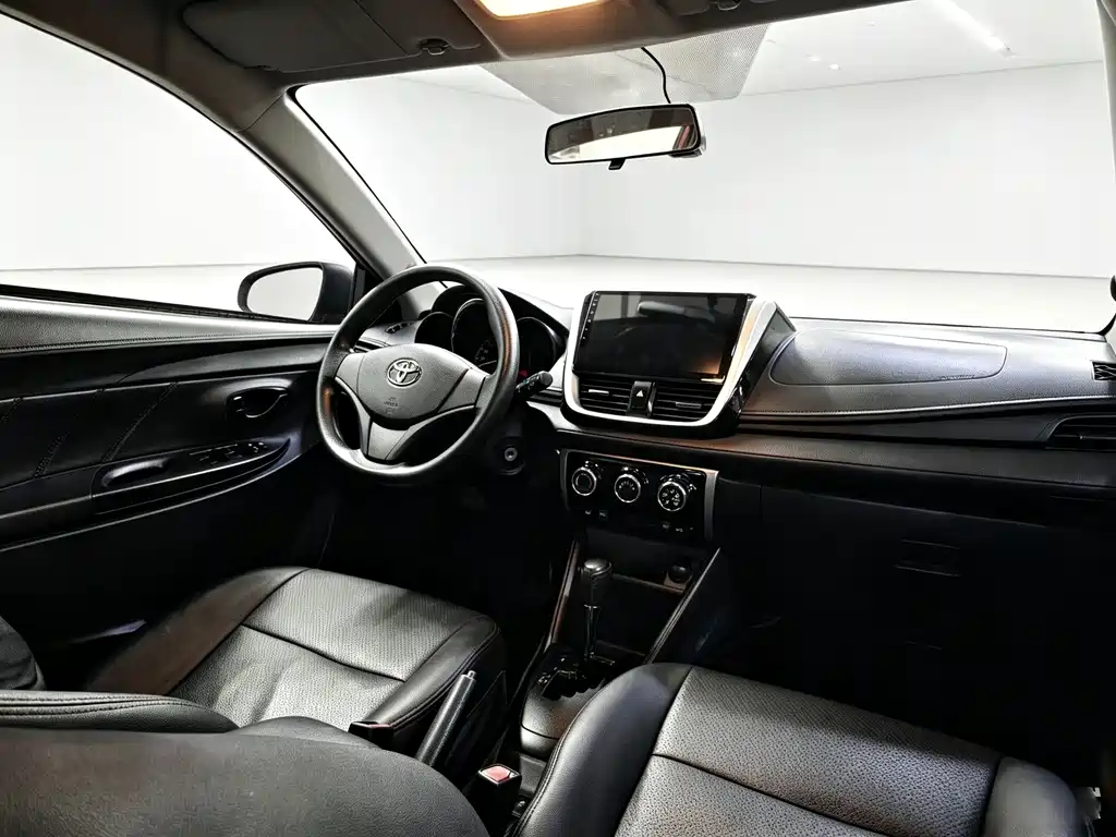 Toyota Yaris L 2018