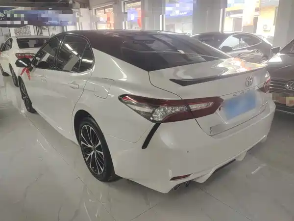Toyota Camry 2018