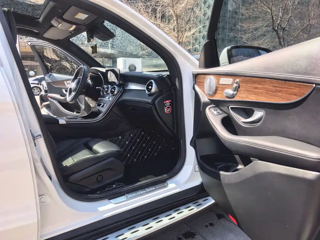 Mercedes-Benz GLC 2021 — фото 15