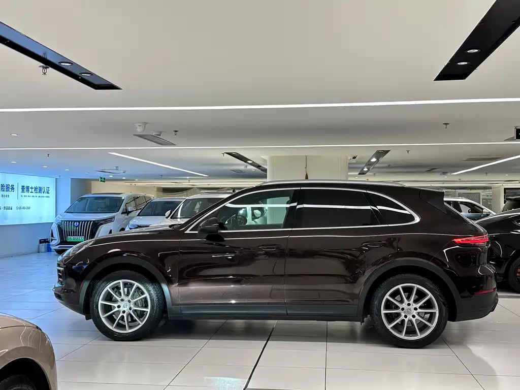 Porsche Cayenne 2019