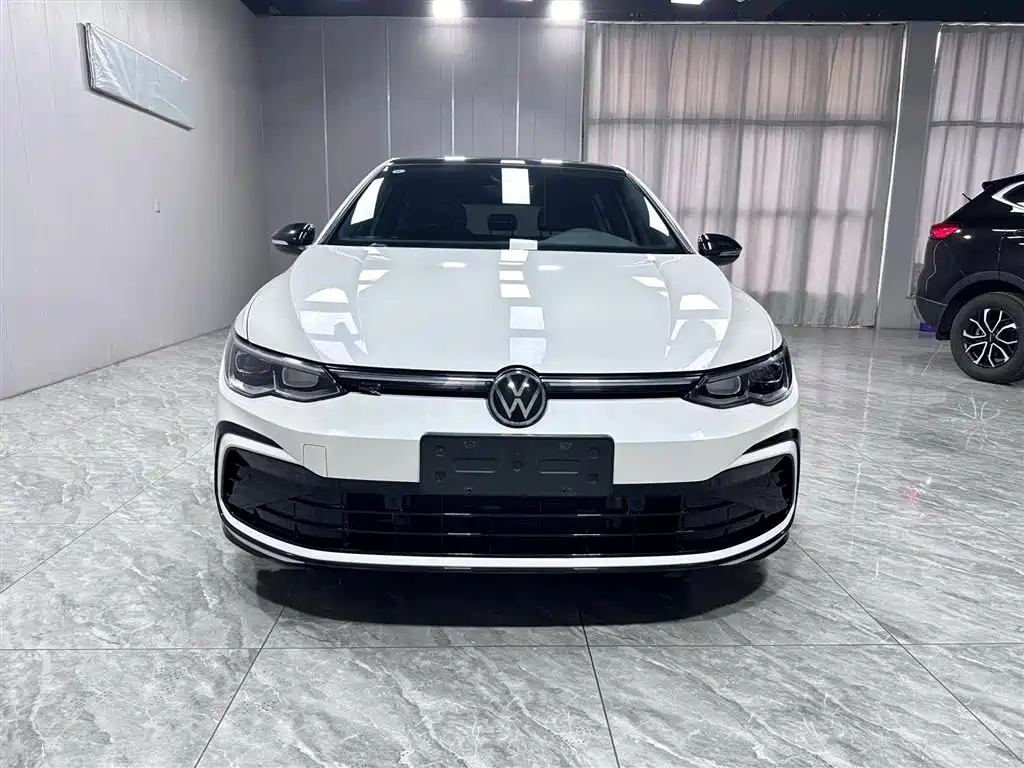Volkswagen Golf 2022
