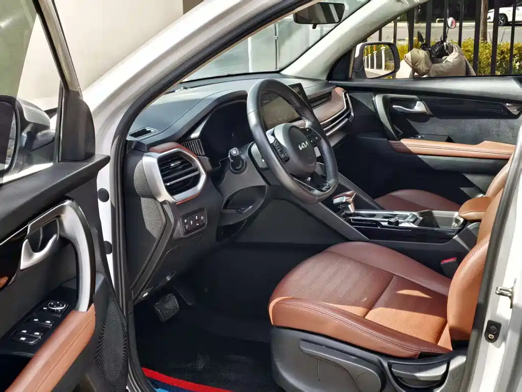 Kia Sportage 2021 — фото 10
