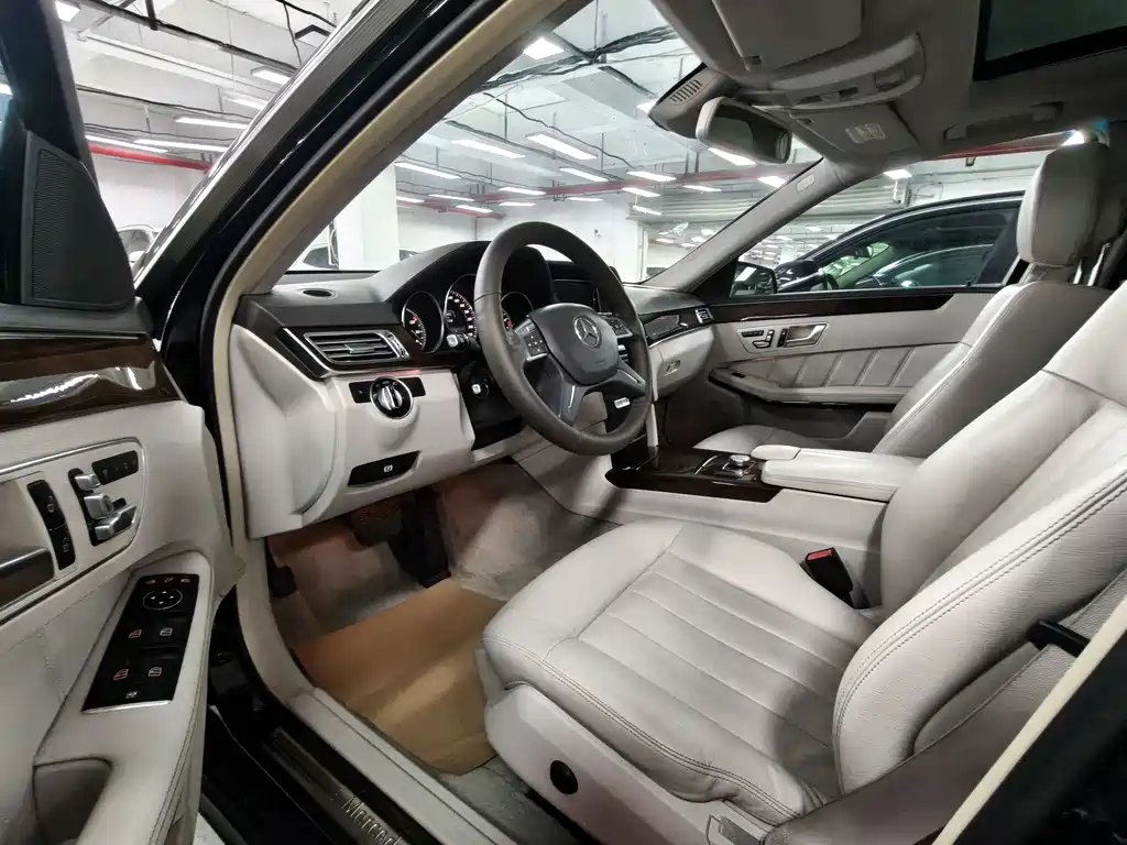 Mercedes-Benz E-Class 2014