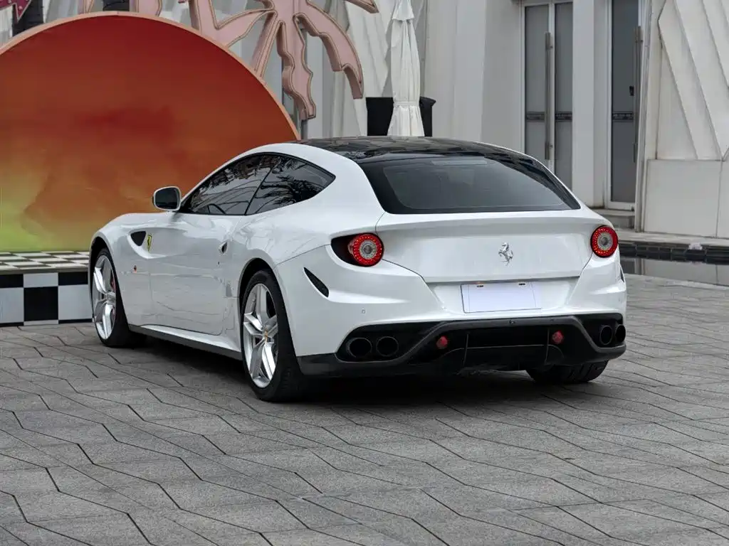 Ferrari FF 2014 — фото 6