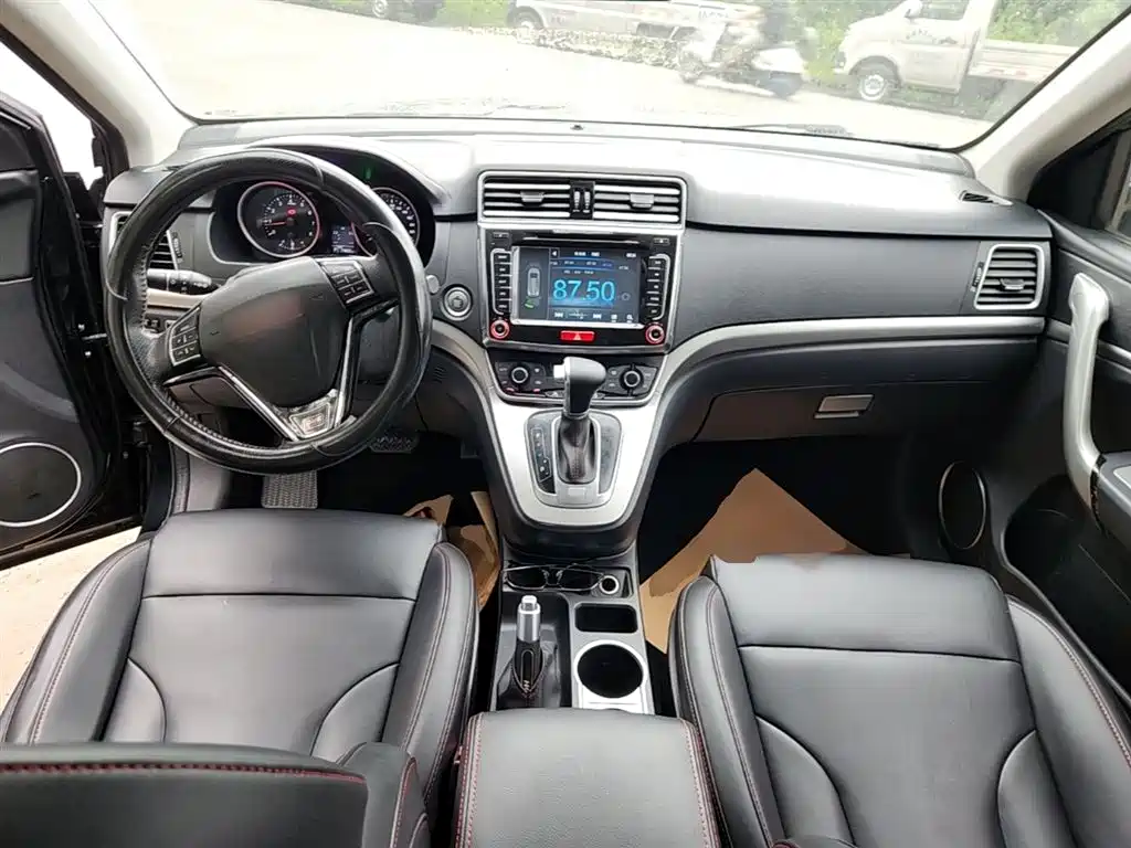 Haval H6 2016 — фото 10