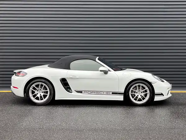 Porsche 718 2022