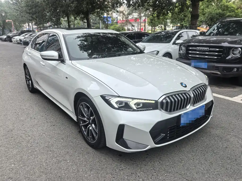 BMW 3 Series 2023
