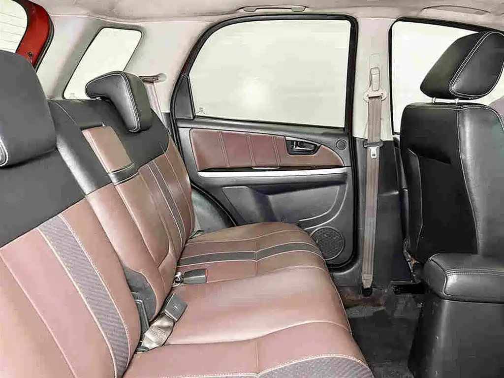 Suzuki SX4 2013