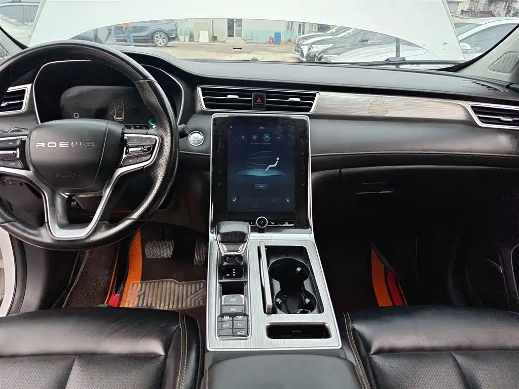 Roewe RX5 New Energy 2021 — фото 13
