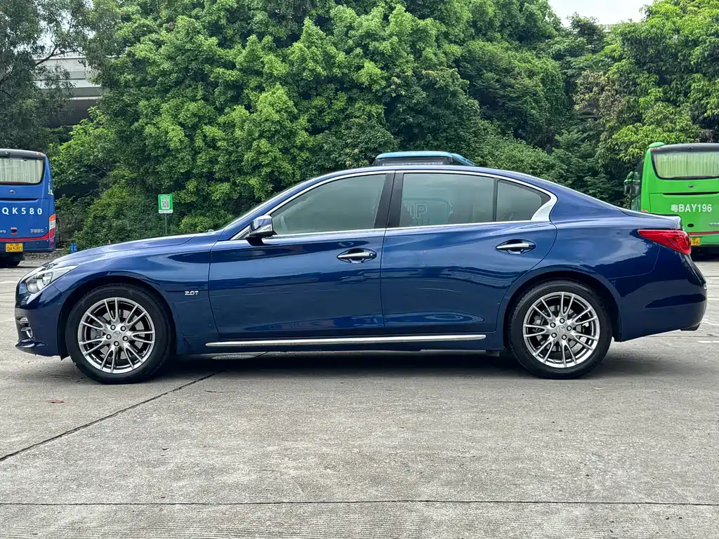 Infiniti Q50L 2017 — фото 6