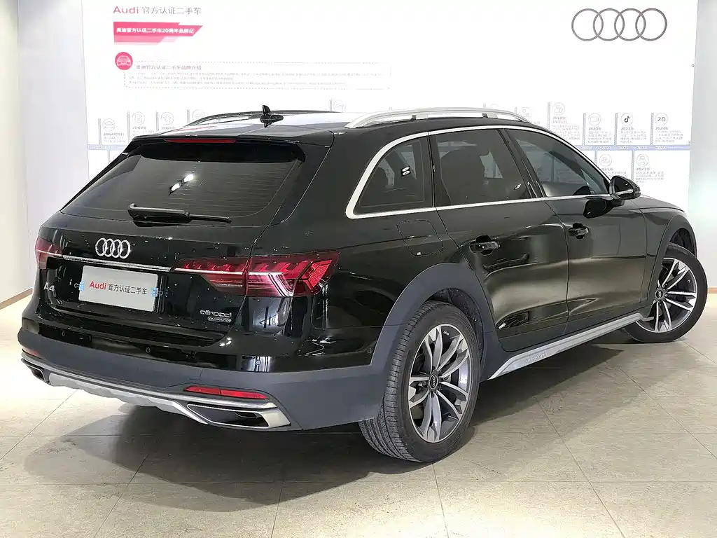 Audi A4 2023 — фото 3