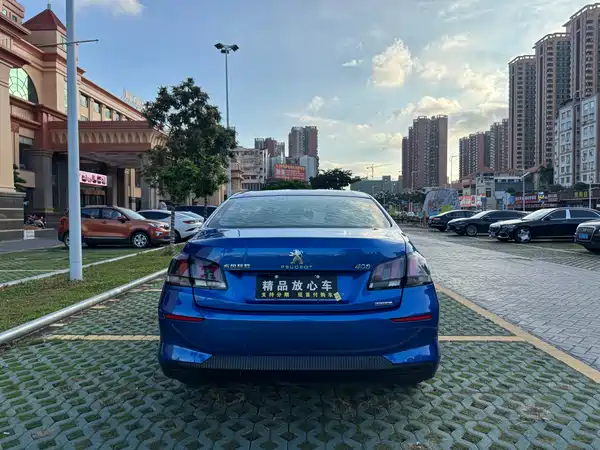 Peugeot 408 2019