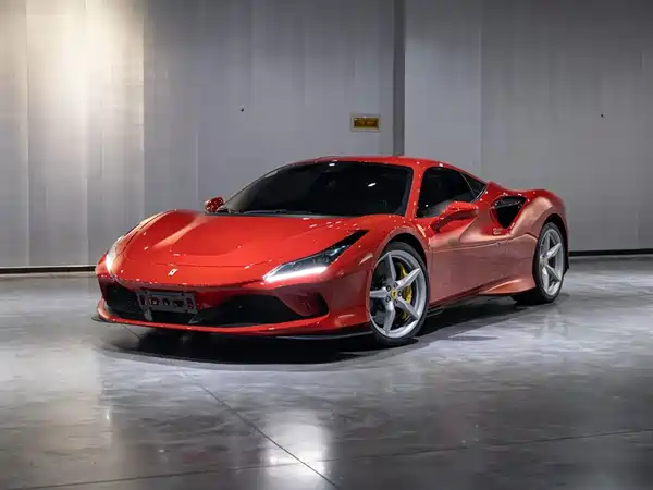 Ferrari F8 2022