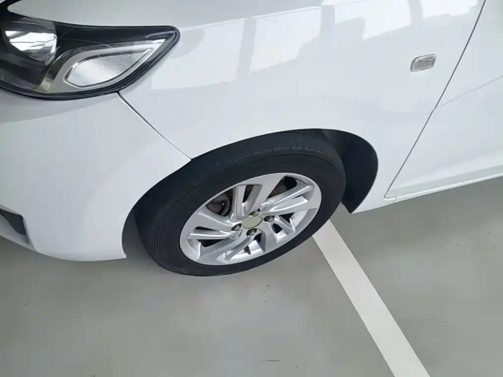 Honda Fit 2015 — фото 23