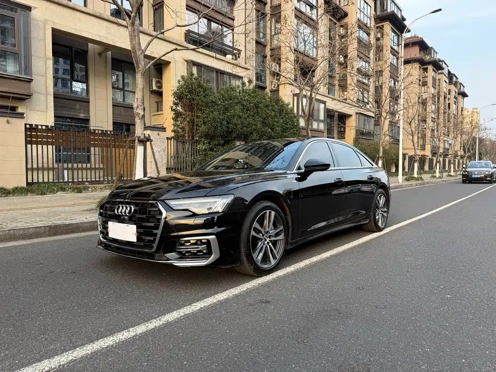 Audi A6L 2020 — фото 1