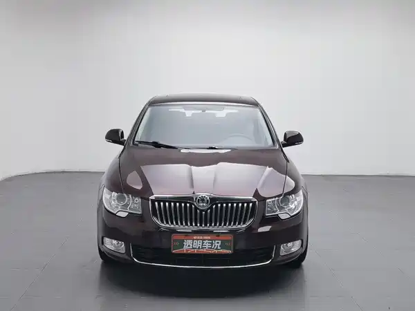 Skoda Superb 2012