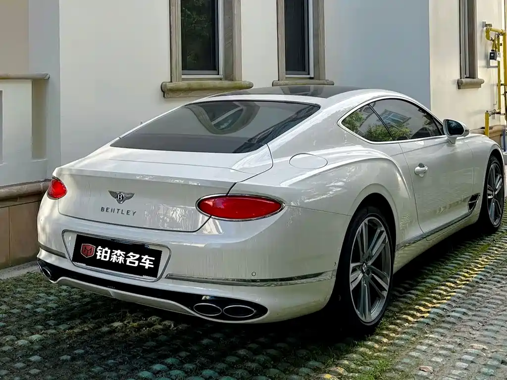 Bentley Continental 2021 — фото 2