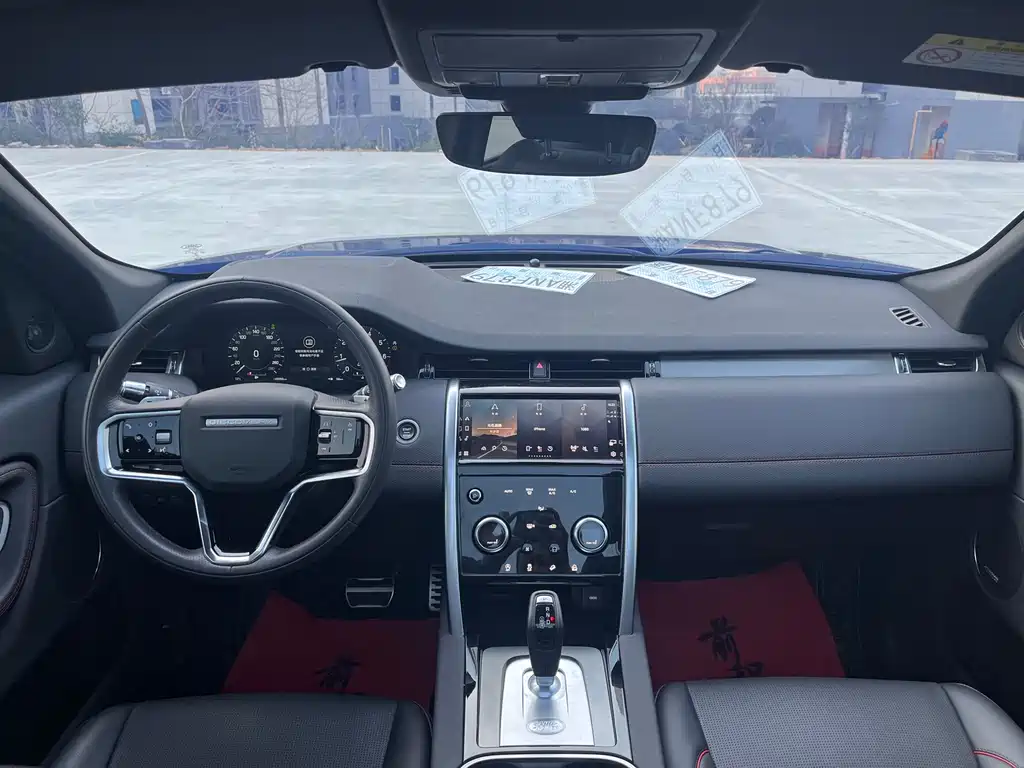 Land Rover Discovery Sport 2023 — фото 14