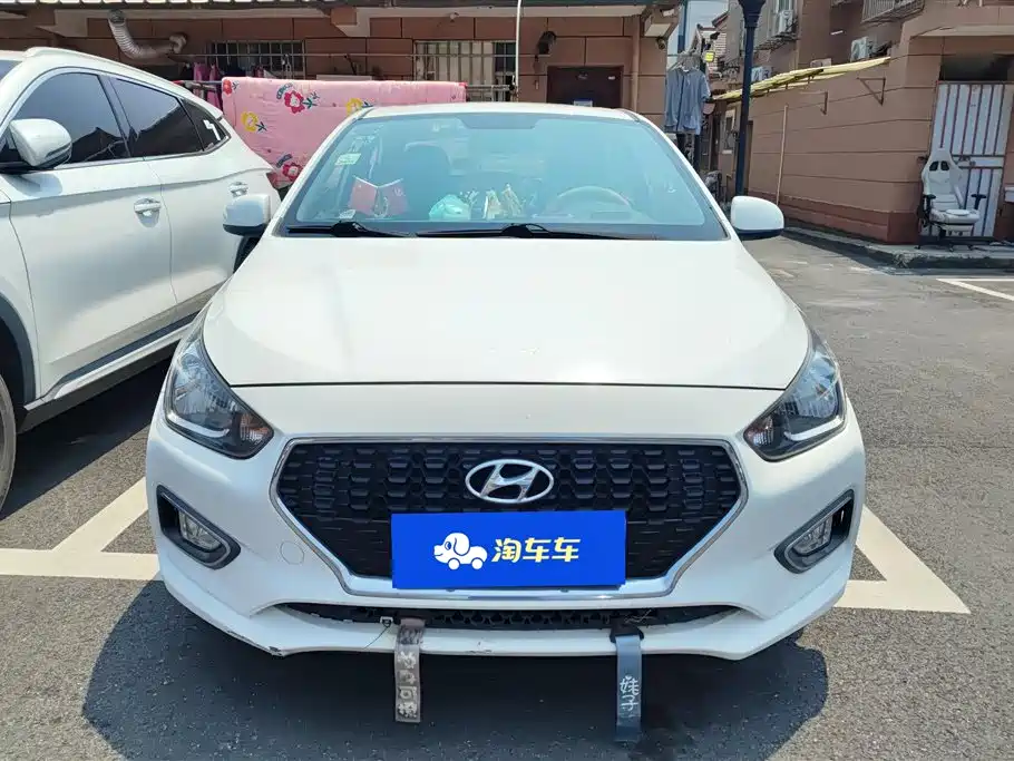 Hyundai Verna 2018 — фото 2