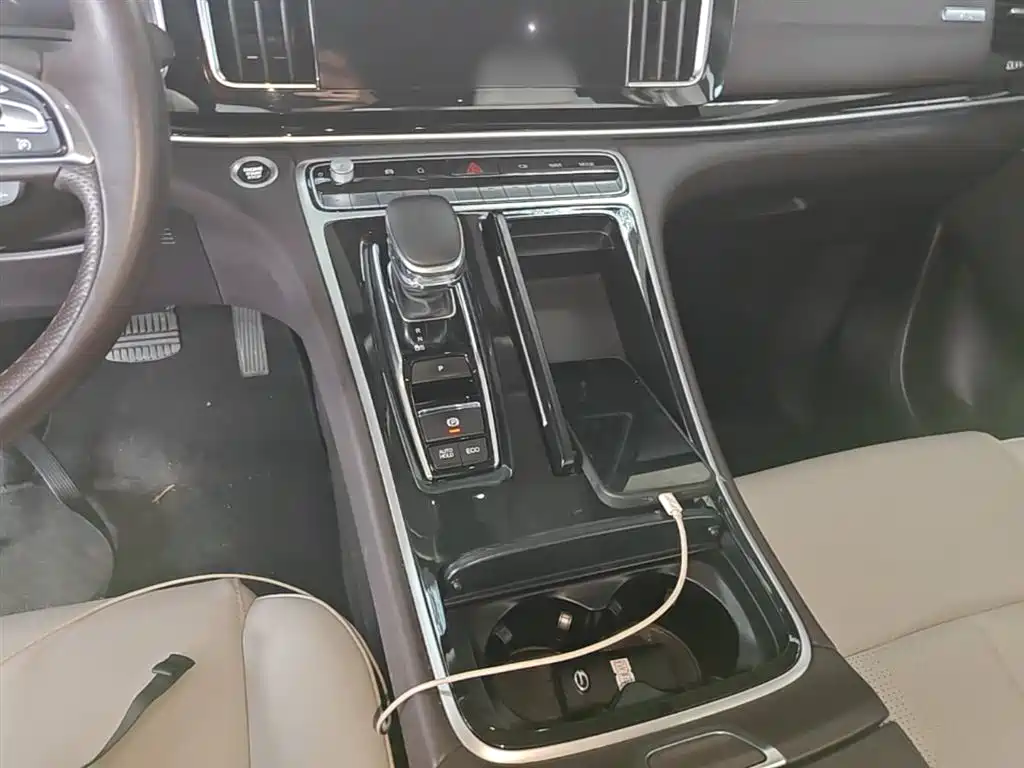 GAC Motor Trumpchi M8 2022 — фото 14