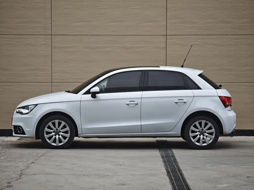 Audi A1 2014