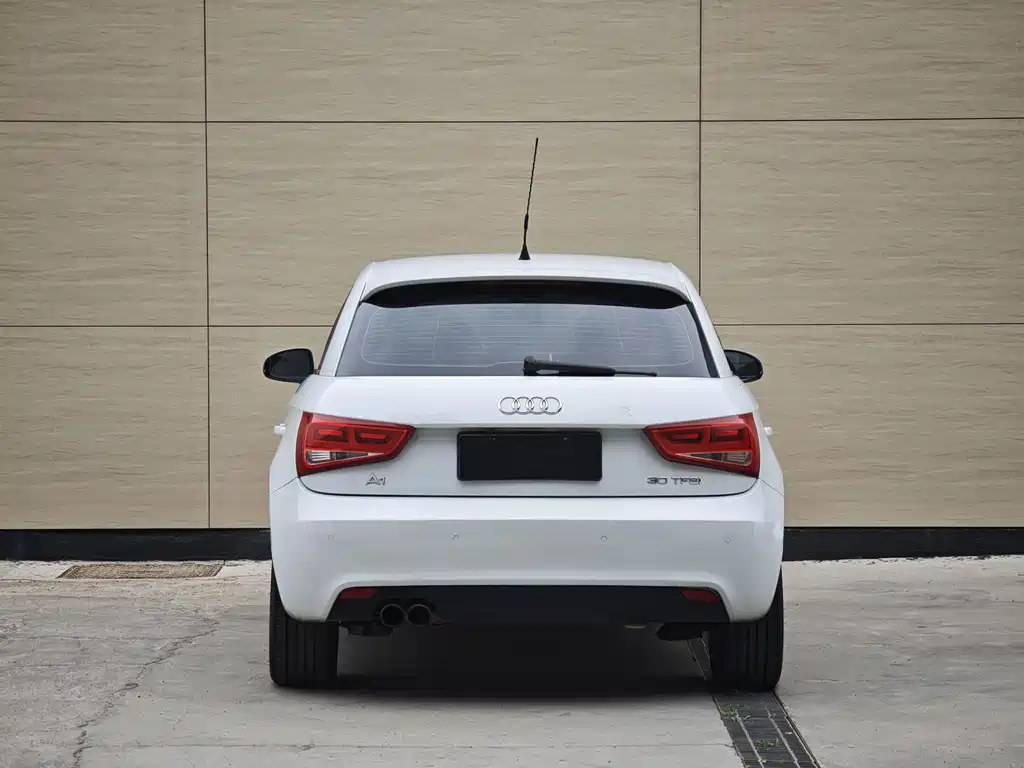 Audi A1 2014