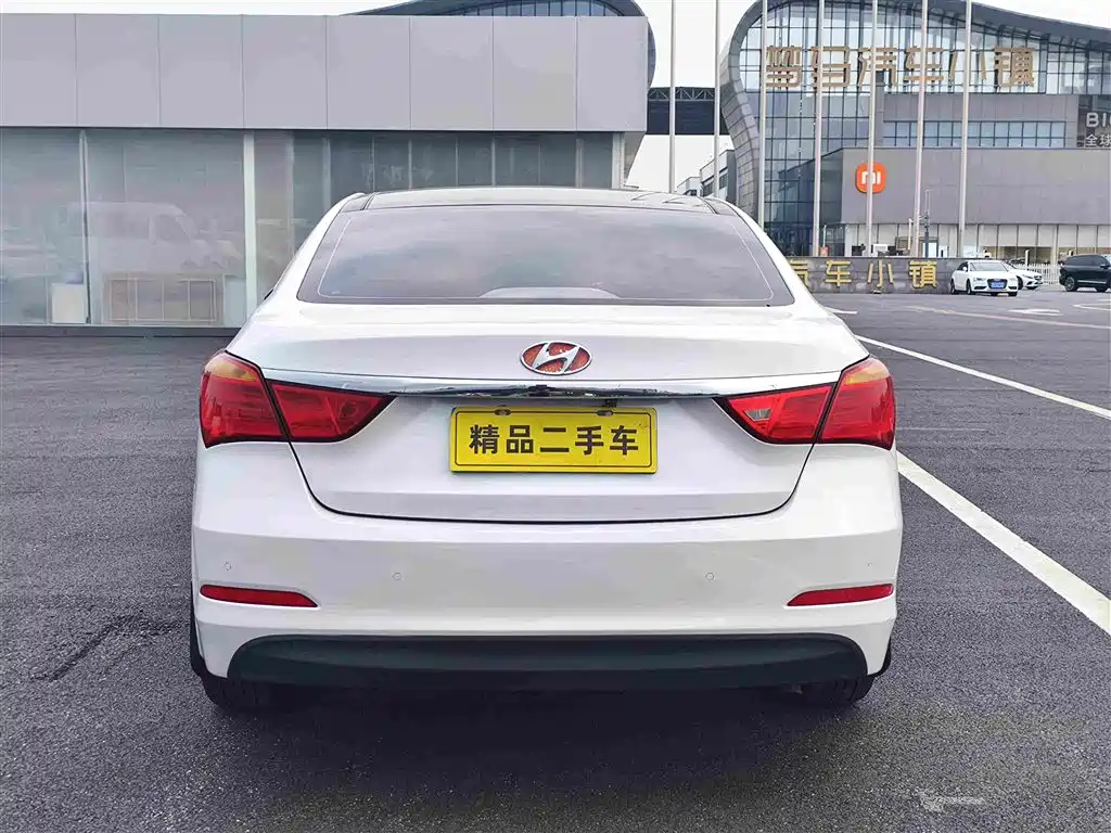 Hyundai Mistra 2015 — фото 4