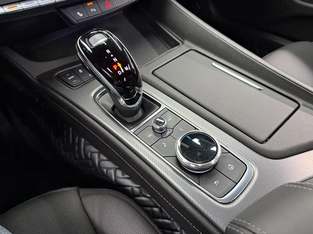 Cadillac CT5 2021 — фото 18