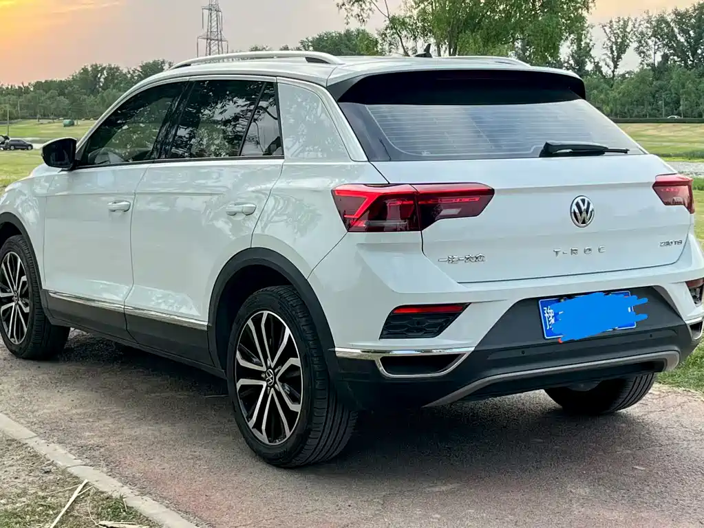Volkswagen T-Roc 2020 — фото 9