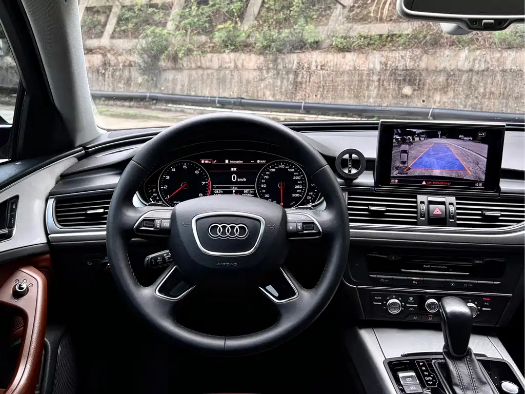 Audi A6L 2018 — фото 27