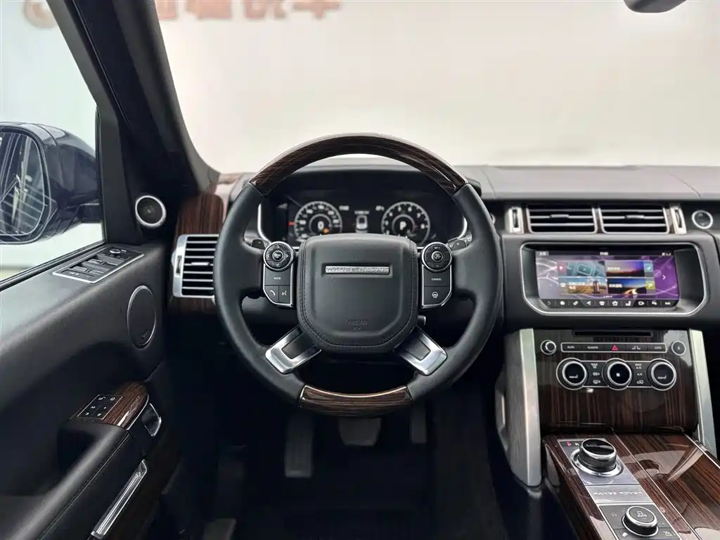 Land Rover Range Rover 2017 — фото 9