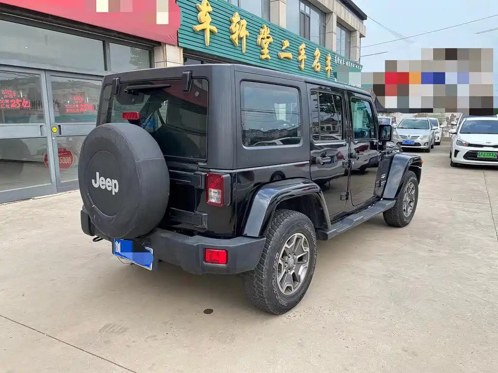 Jeep Wrangler 2015