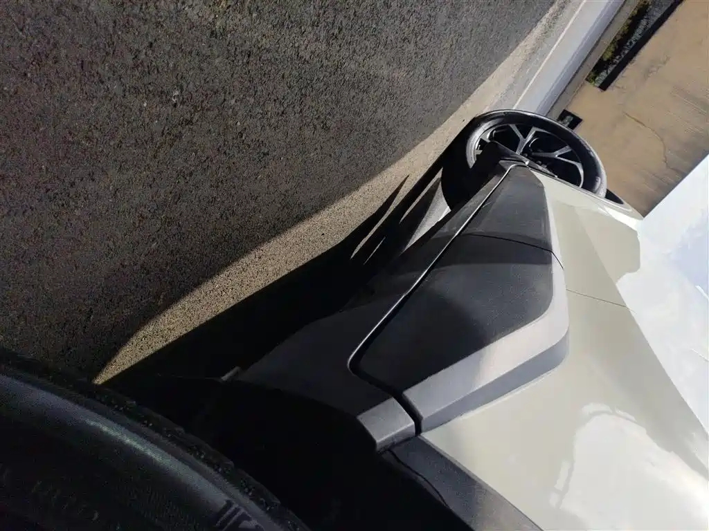 Toyota C-HR 2019 — фото 23