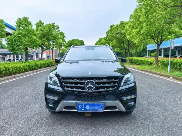 Mercedes-Benz M-Class 2012