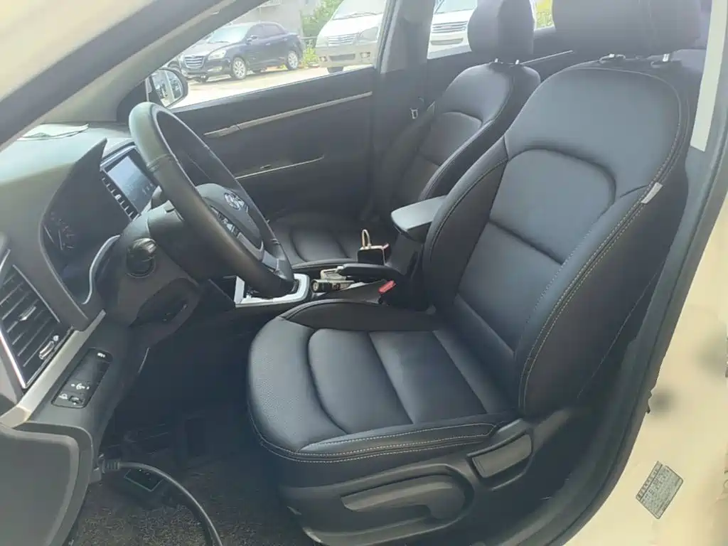 Hyundai Celesta 2016 — фото 15