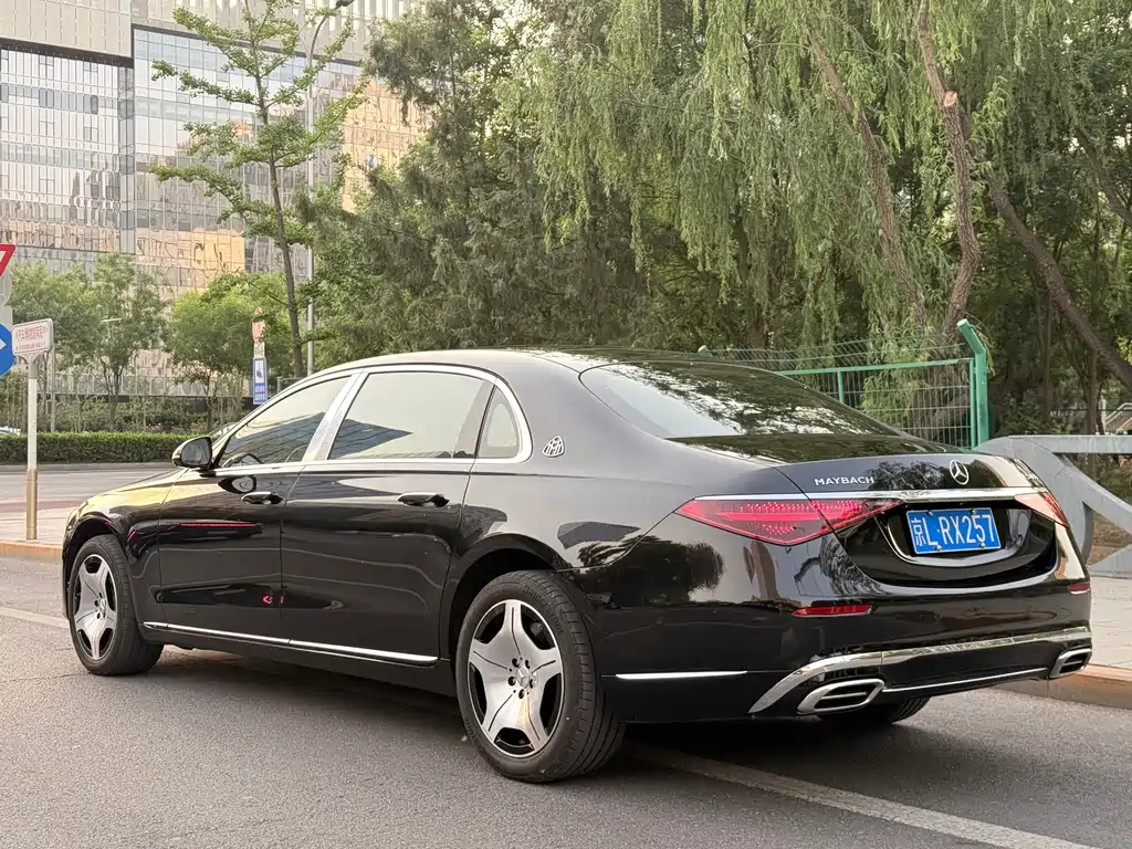 Mercedes-Benz S-Class 2025 — фото 6