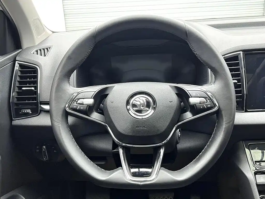 Skoda Karoq 2022 — фото 11