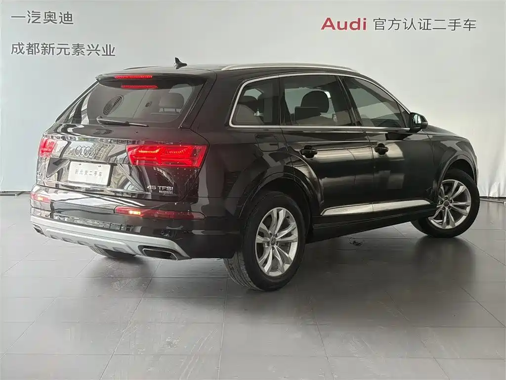 Audi Q7 2017 — фото 4