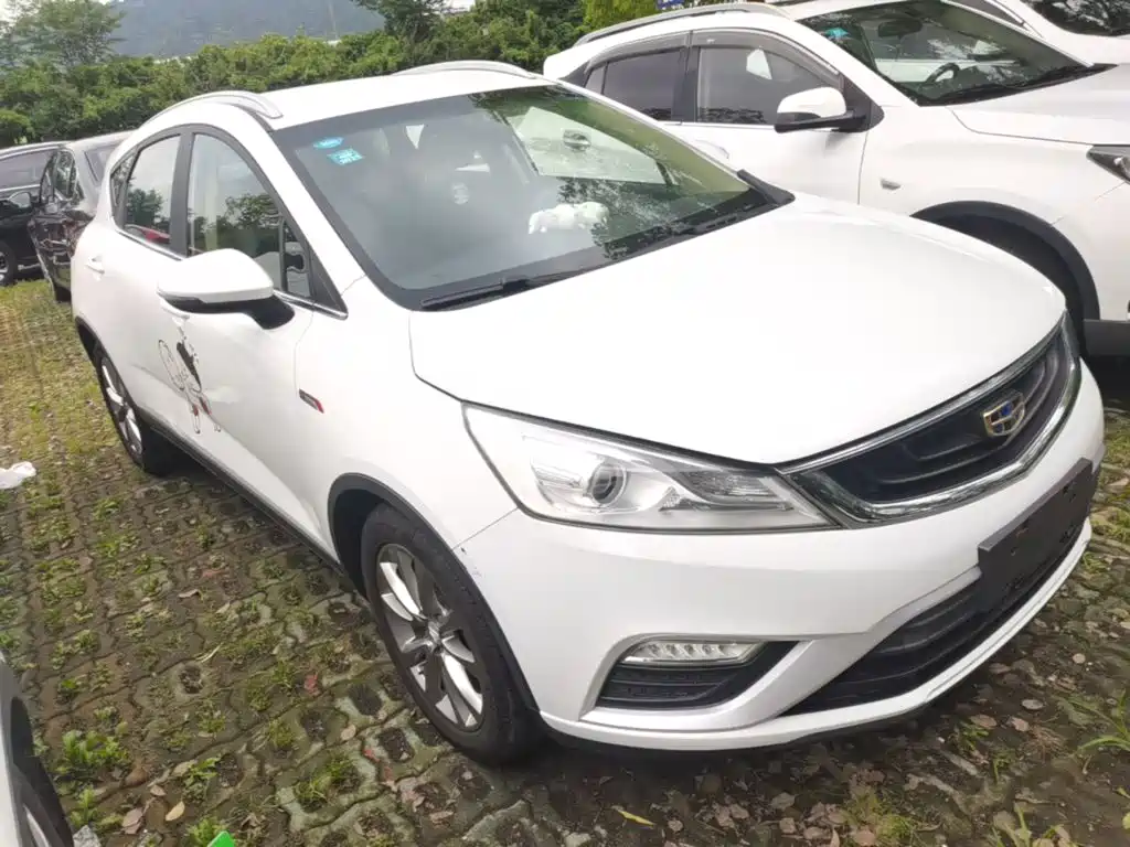 Geely Emgrand GS 2017