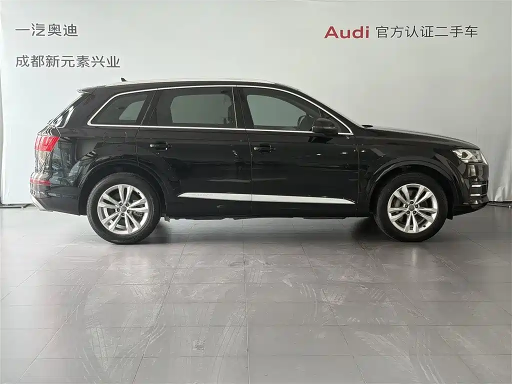Audi Q7 2017 — фото 3