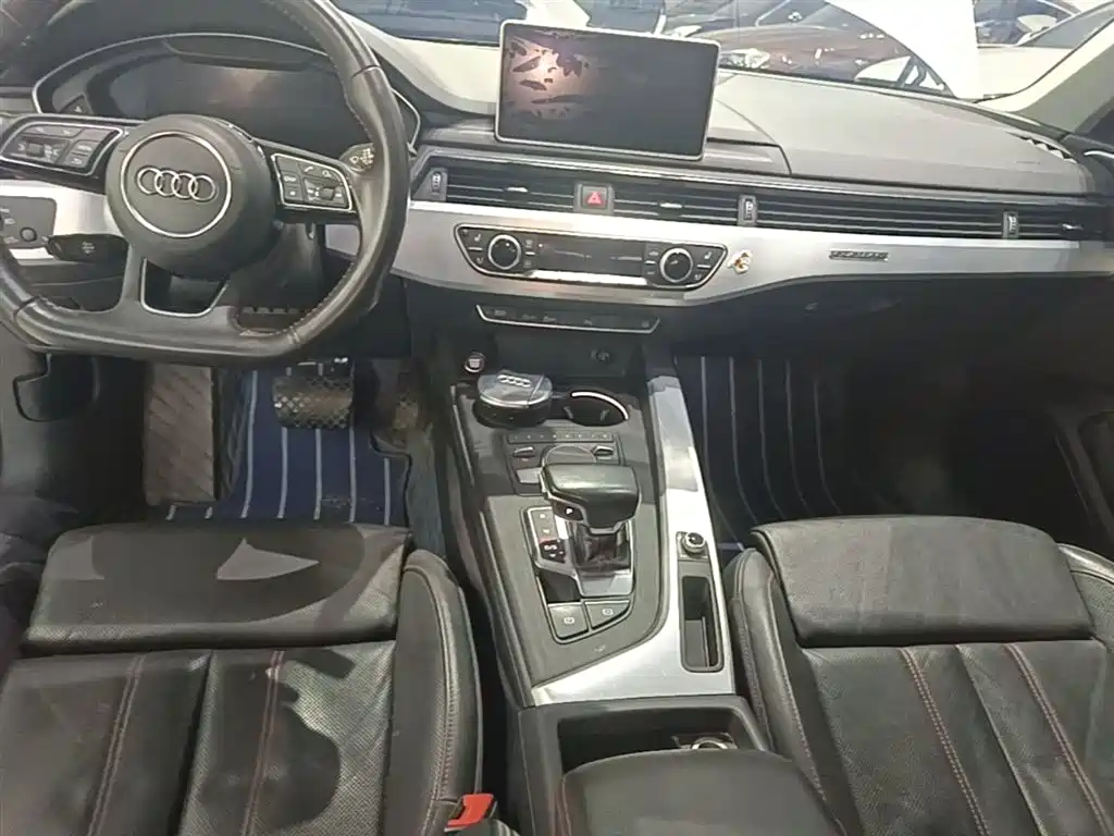Audi A4L 2017 — фото 14