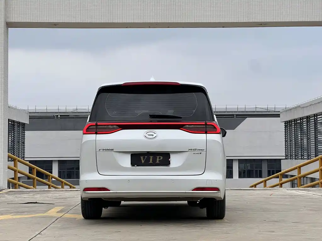 GAC Motor Trumpchi M6 2023 — фото 11