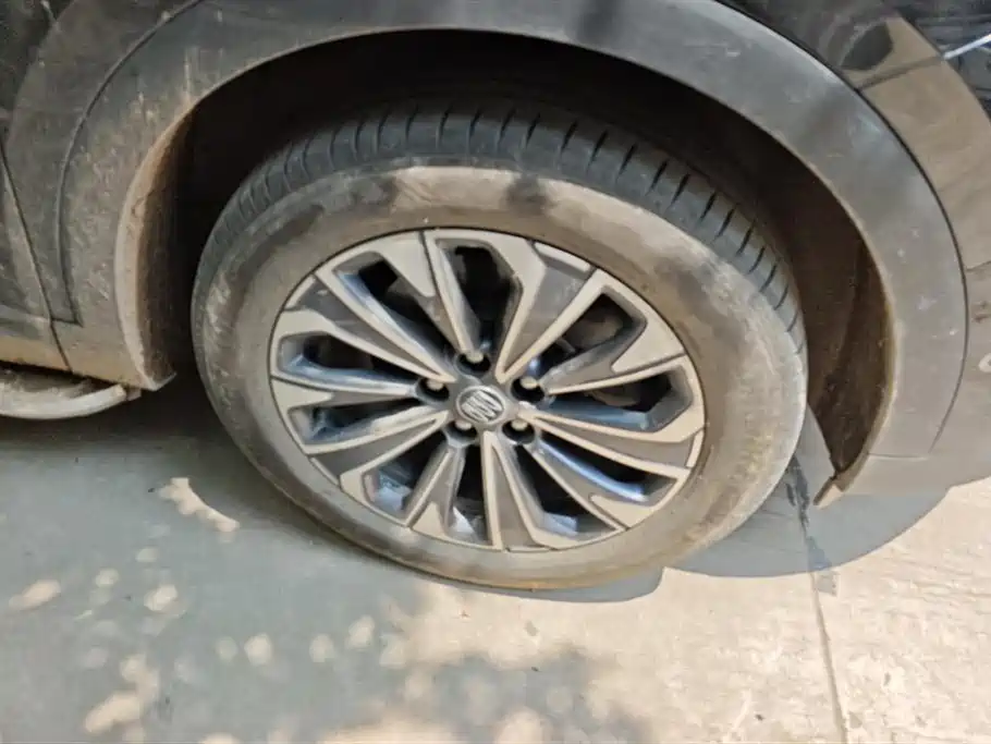 Buick Envision Plus 2025