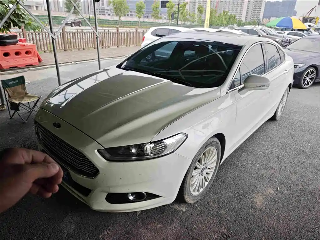 Ford Mondeo 2016 — фото 1