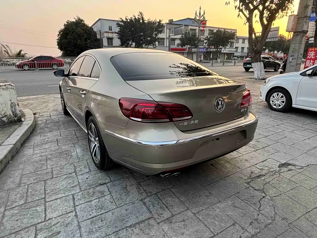 Volkswagen CC 2017 — фото 8