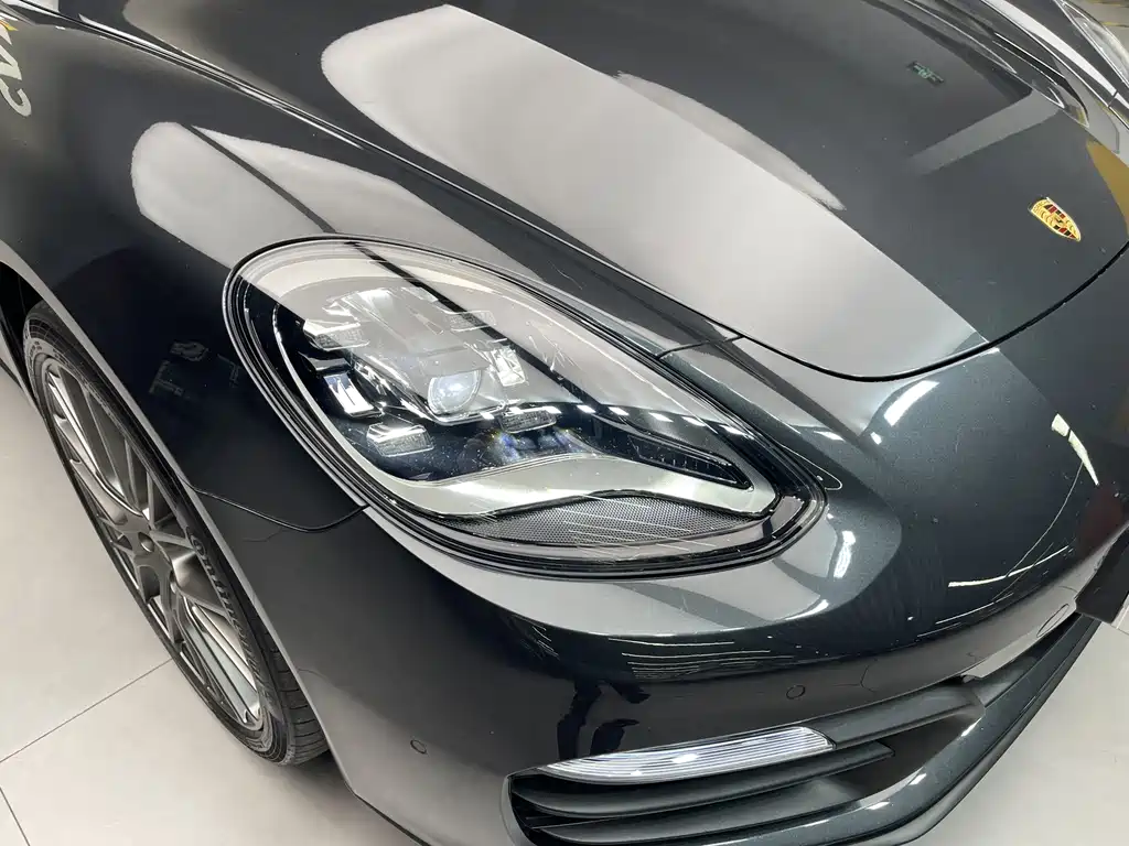 Porsche Panamera 2023 — фото 27